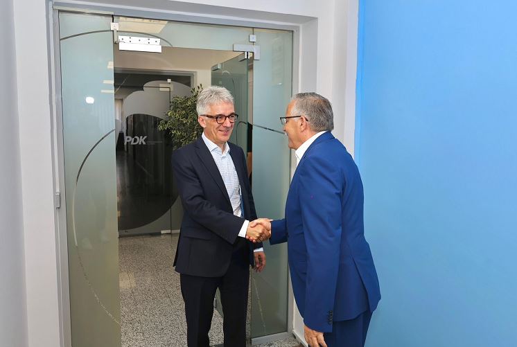 Hamza takohet me ambasadorin Rudolph, flasin për zhvillimet politike dhe stabilitetin institucional