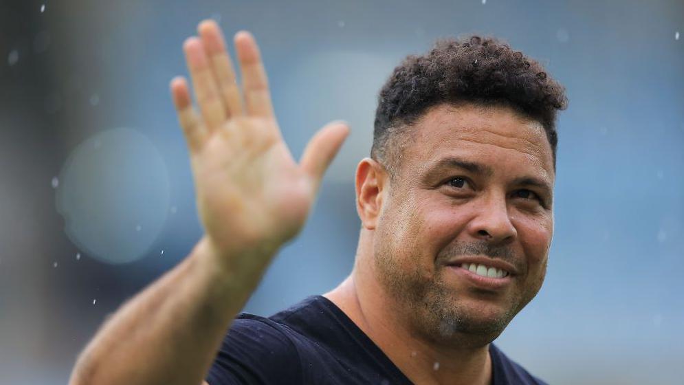e-tha-ronaldo-i-brazilit-spanja-e-luan-sot-futbollin-me-te-mire-ne-bote