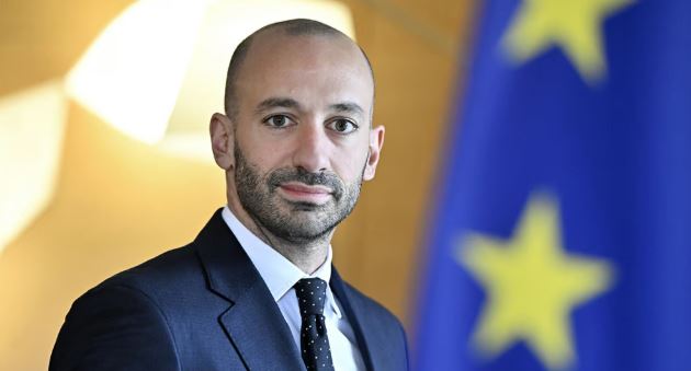 Ministri i Francës për Evropën sot në Kosovë  pritet nga Konjufca
