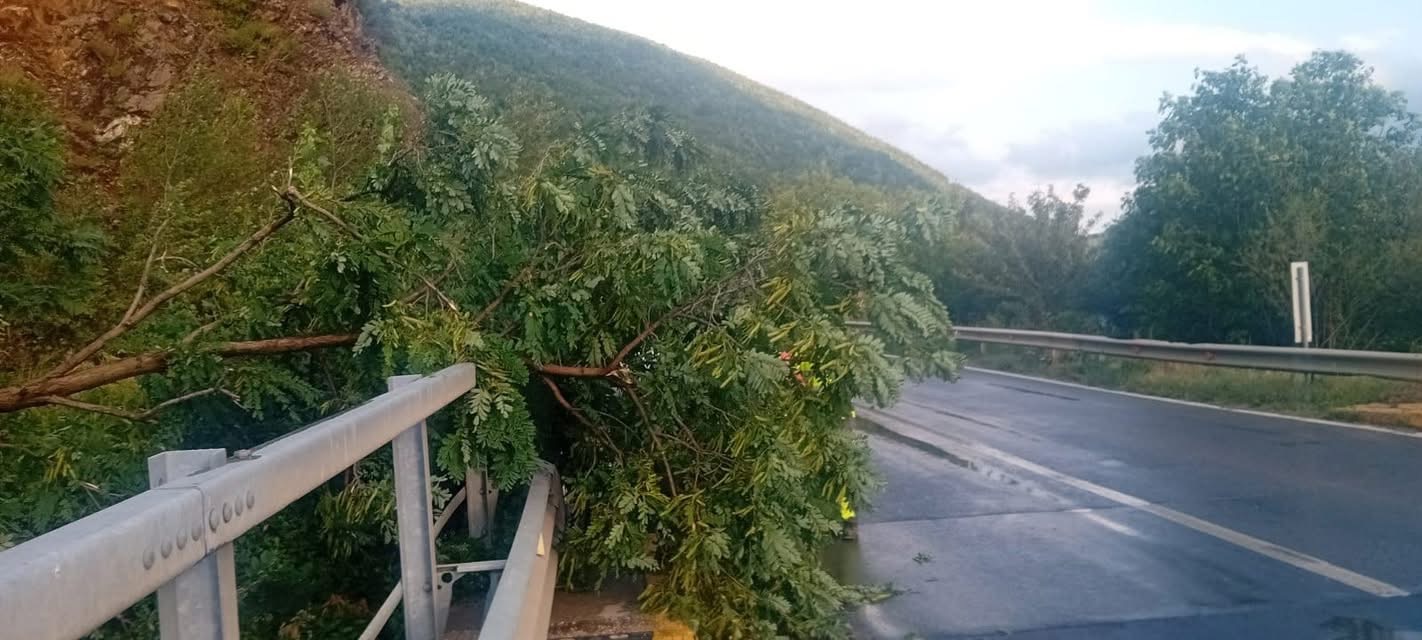 Paralajmërimi i IHMK së për stuhi  Ministria e Infrastrukturës del me apel