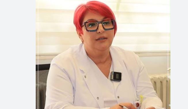 Dorëheqja e <strong>Mimoza Berbatovci-Ukimeraj</strong> nga drejtoria e Nefrologjisë në QKUK për presion
