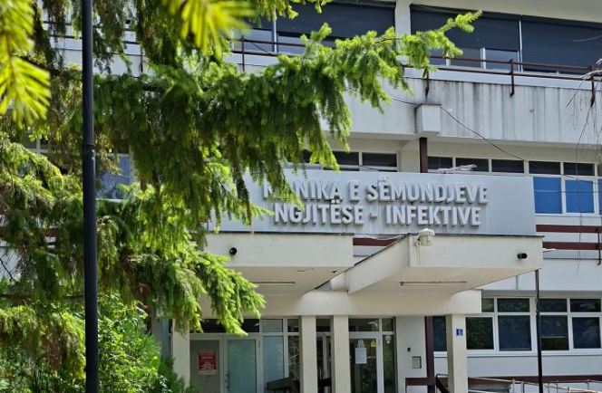 infektiva-liron-pacientet-e-helmuar-nga-ushqimi-19-prej-tyre-rezultuan-me-salmonelle