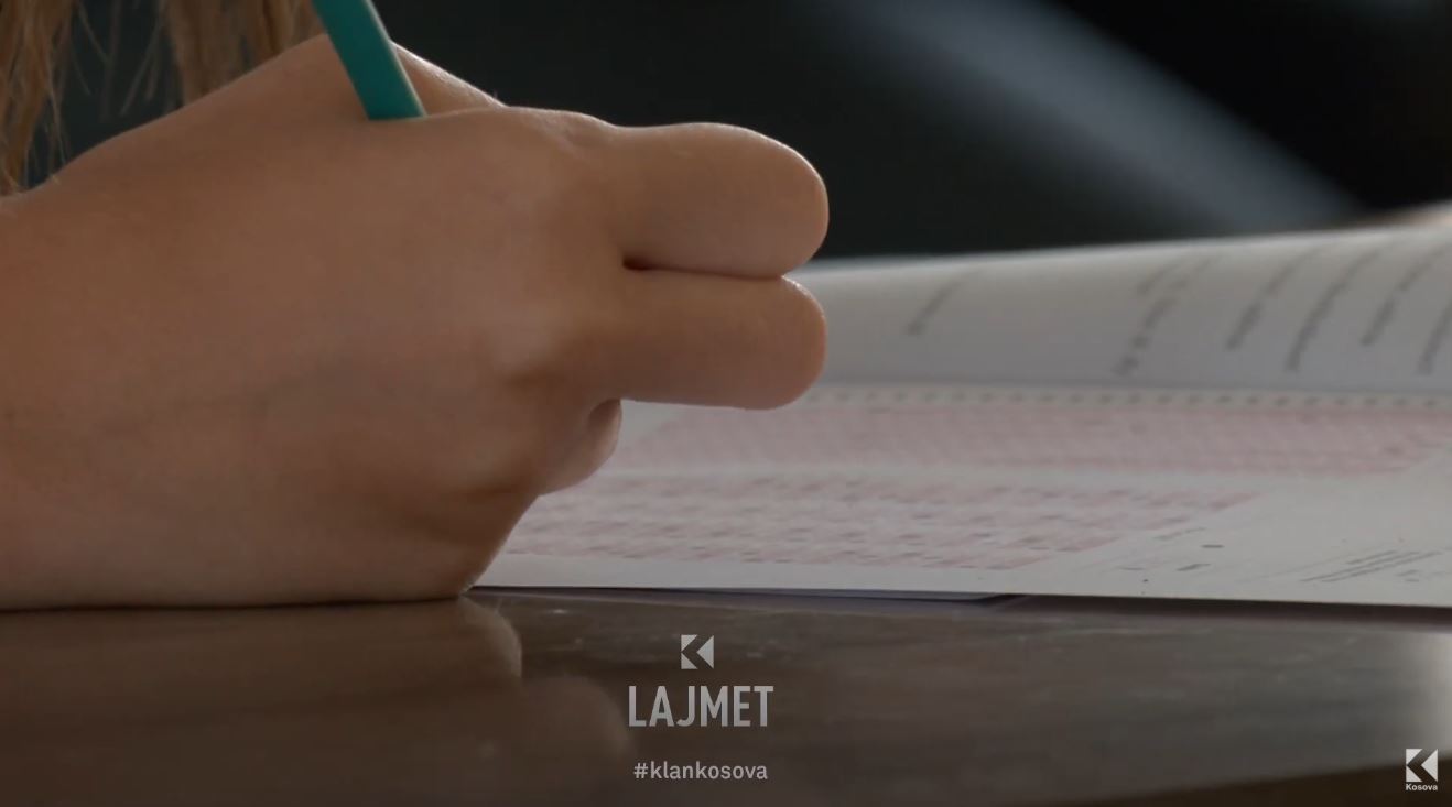 Testi i klasave IX: “Arritshmëria” në anglisht, më superiorja (VIDEO)