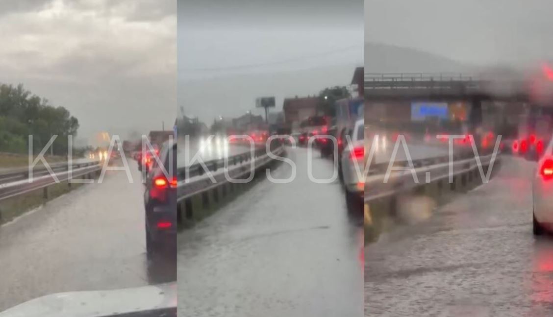 Reshjet e shiut, vështirësohet qarkullimi në magjistralen Prishtinë-Pejë (VIDEO)