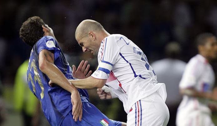 zidane-mbylli-karrieren-kunder-italise-e-nis-si-trajner-i-frances-po-ndaj-saj